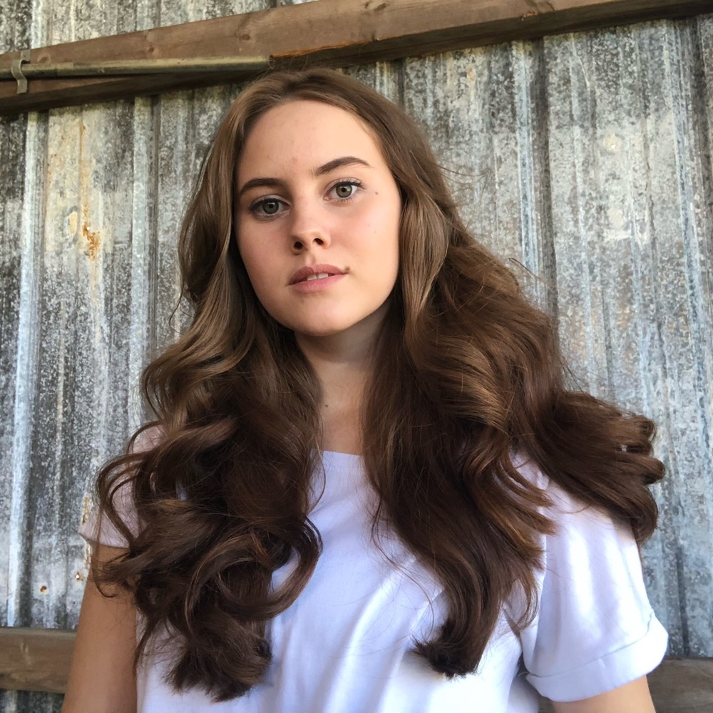 Meet your Posher, Carly